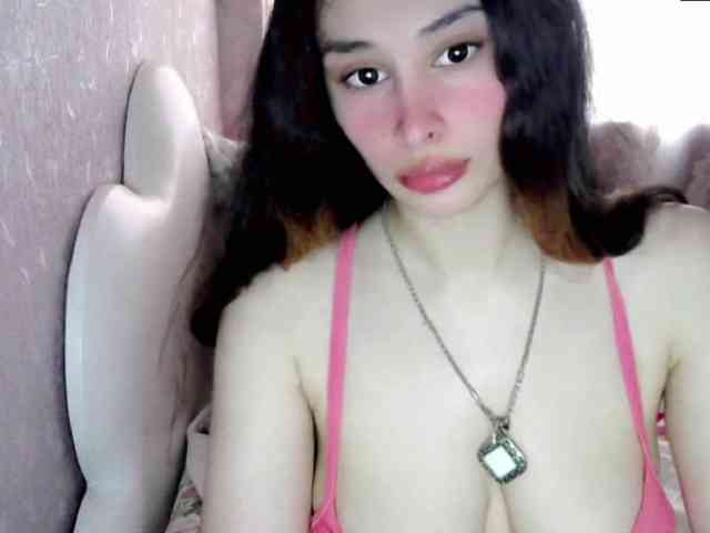 SexyLucitta webcam