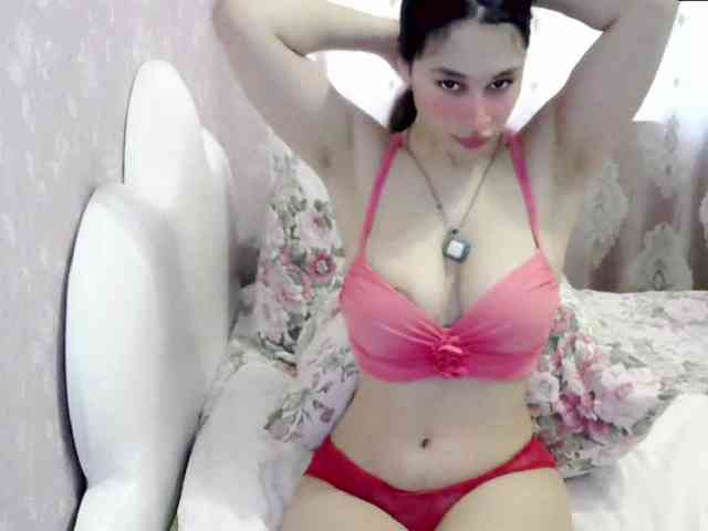 SexyLucitta webcam