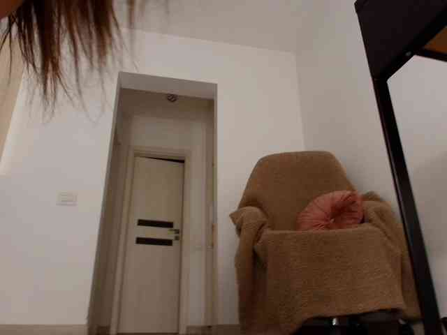 Angellyque webcam