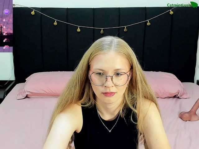 CatmintLush's BongaCams show and profile