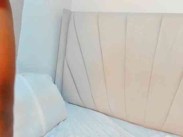 Squirtmaa008 webcam
