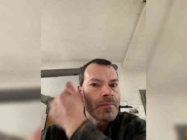 Koule Live Webcam on BongaCams