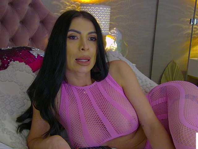 MetishaCaprice webcam