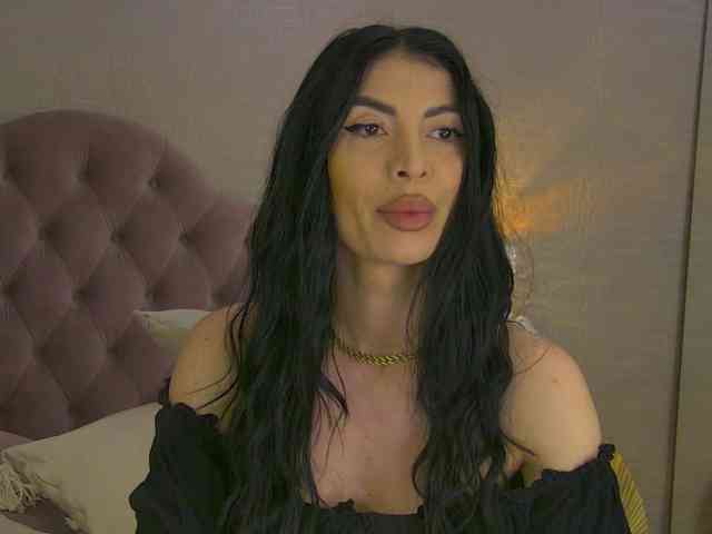 MetishaCaprice webcam
