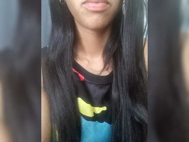 Aimeeh's BongaCams show and profile