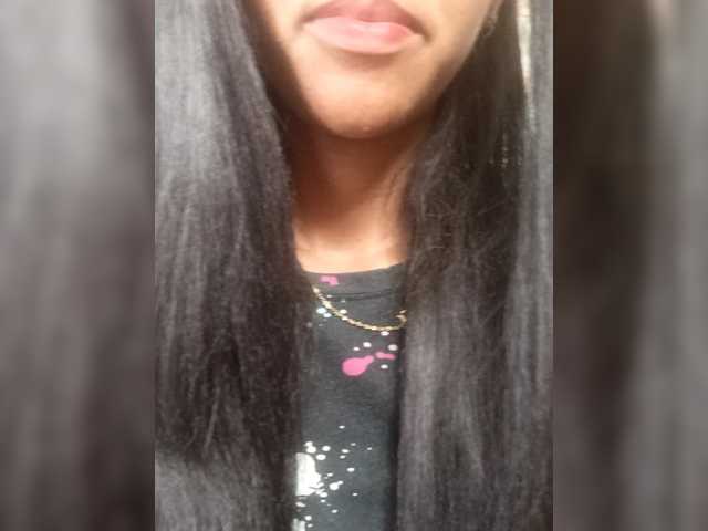 Aimeeh's BongaCams show and profile