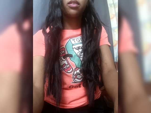 Aimeeh's BongaCams show and profile