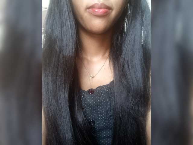 Aimeeh's BongaCams show and profile