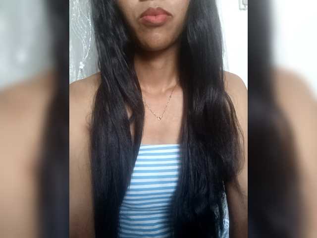 Aimeeh's BongaCams show and profile