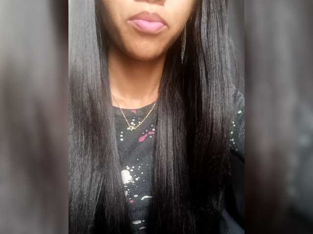 Aimeeh's BongaCams show and profile