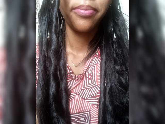 Aimeeh's BongaCams show and profile