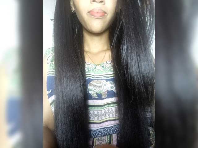 Aimeeh's BongaCams show and profile