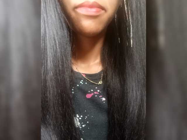 Aimeeh's BongaCams show and profile