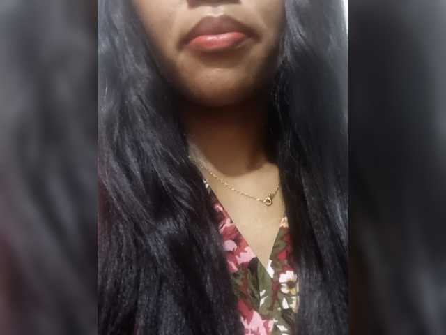 Aimeeh webcam bongacams model stream image