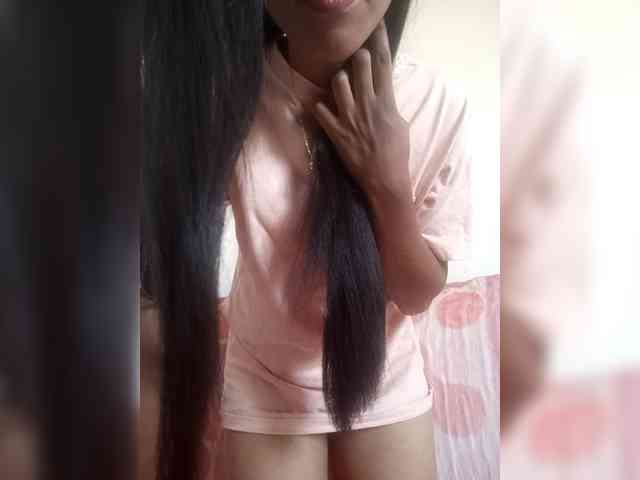 Aimeeh Live Webcam on BongaCams