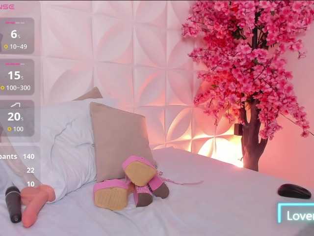 julietaclark's BongaCams show and profile