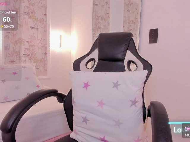 julietaclark's BongaCams show and profile