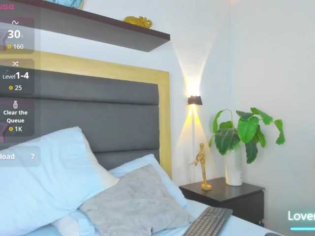 julietaclark's BongaCams show and profile