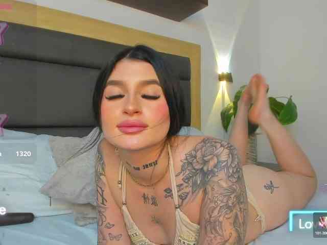 julietaclark webcam