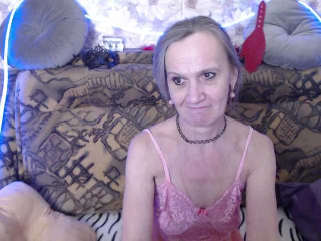 miss-bekker23's BongaCams show and profile