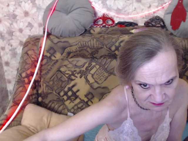 miss-bekker23's BongaCams show and profile