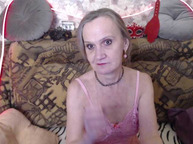 miss-bekker23's BongaCams show and profile
