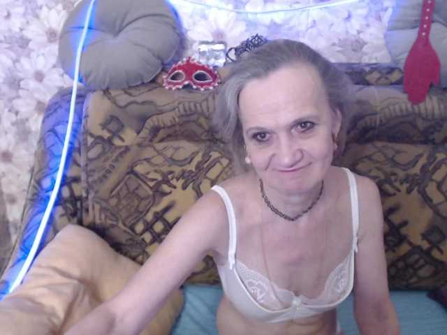 miss-bekker23's BongaCams show and profile