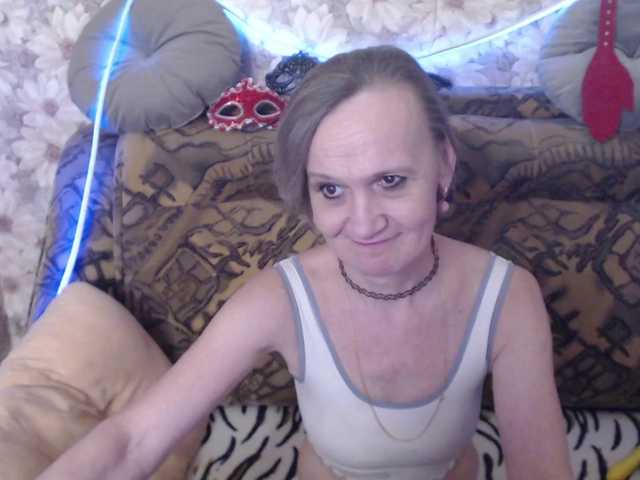 miss-bekker23's BongaCams show and profile