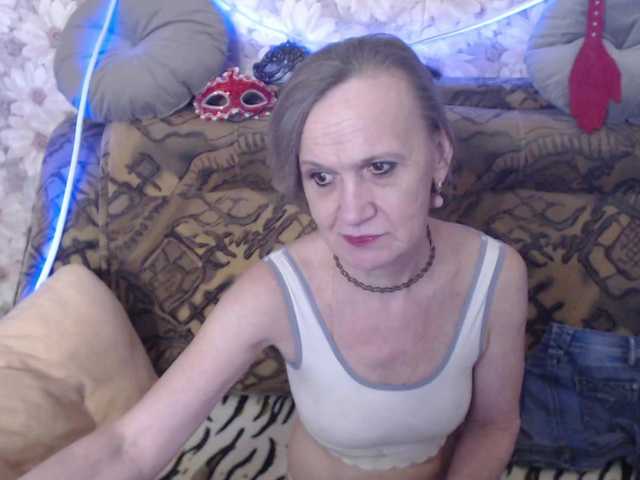 miss-bekker23's BongaCams show and profile