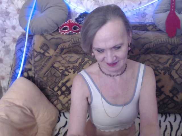 miss-bekker23's BongaCams show and profile