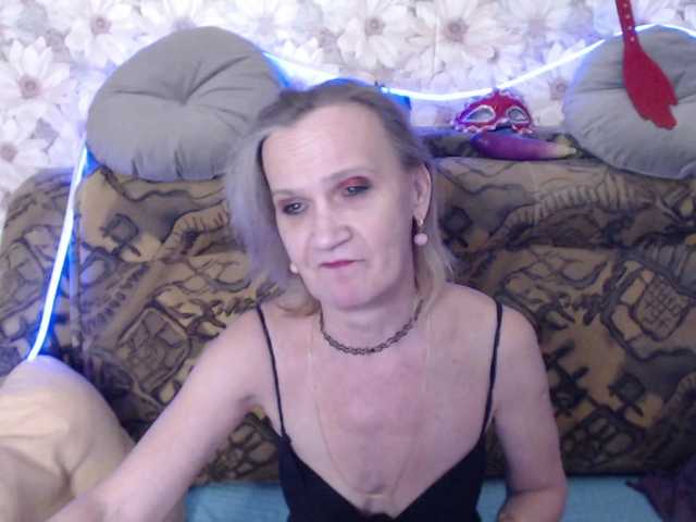 miss-bekker23's BongaCams show and profile