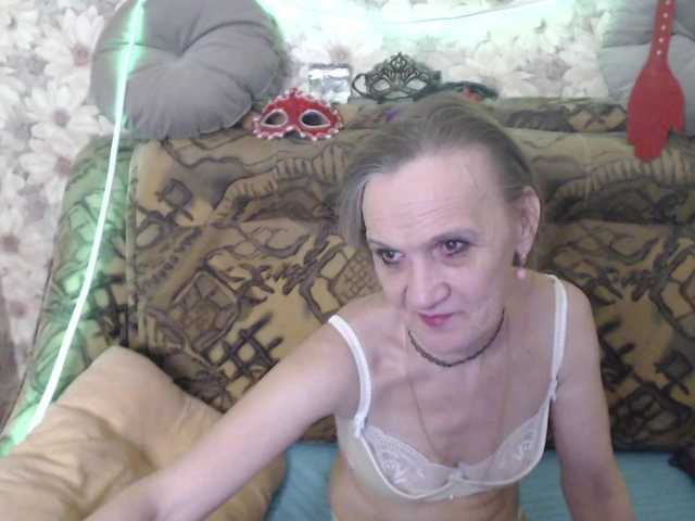 miss-bekker23's BongaCams show and profile