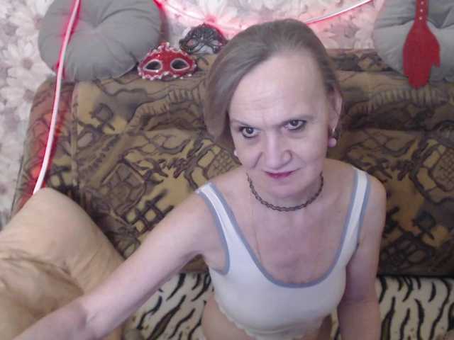 miss-bekker23's BongaCams show and profile