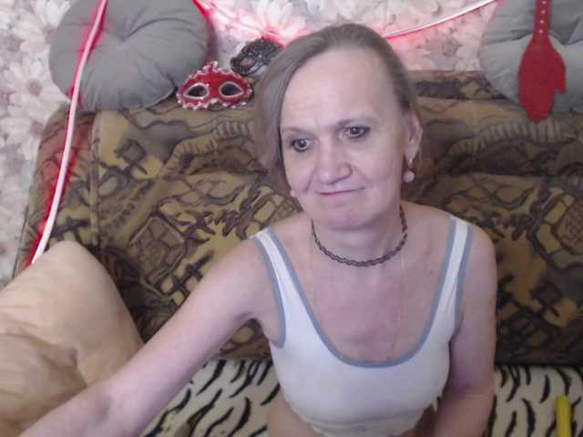 miss-bekker23's BongaCams show and profile