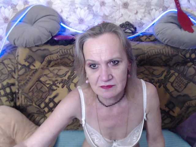 miss-bekker23's BongaCams show and profile