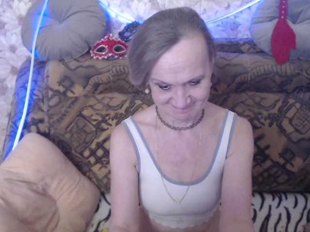 miss-bekker23's BongaCams show and profile