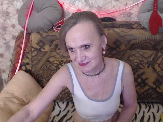 miss-bekker23's BongaCams show and profile