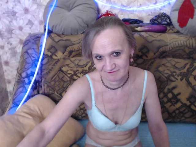 miss-bekker23's BongaCams show and profile