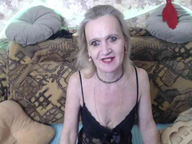 miss-bekker23 Live Webcam on BongaCams