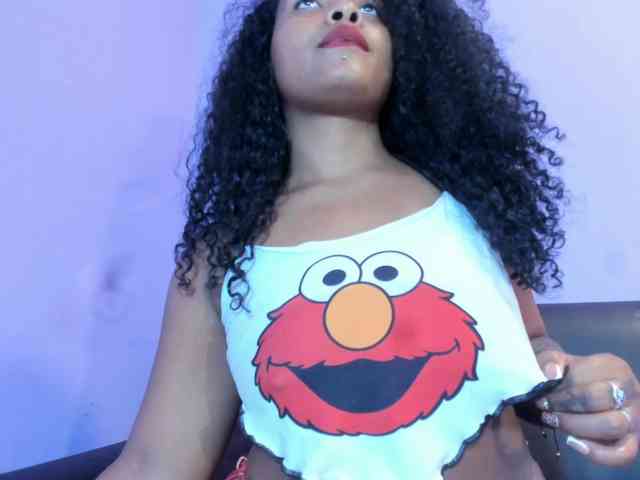 makeylaDeeppussy webcam