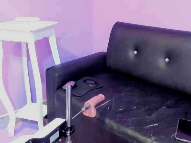 makeylaDeeppussy webcam