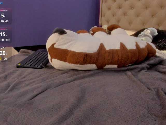 LittleCheerry's BongaCams show and profile