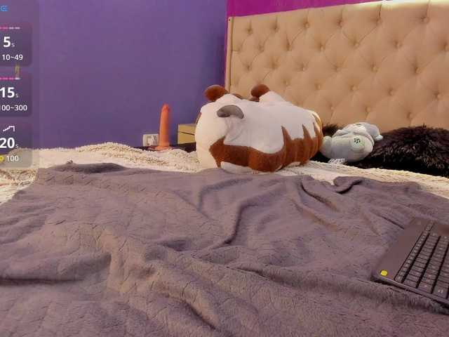 LittleCheerry's BongaCams show and profile