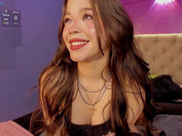 LittleCheerry's BongaCams show and profile