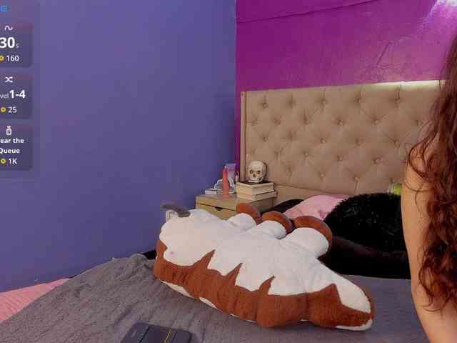 LittleCheerry webcam