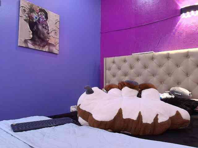 LittleCheerry LittleCheerry