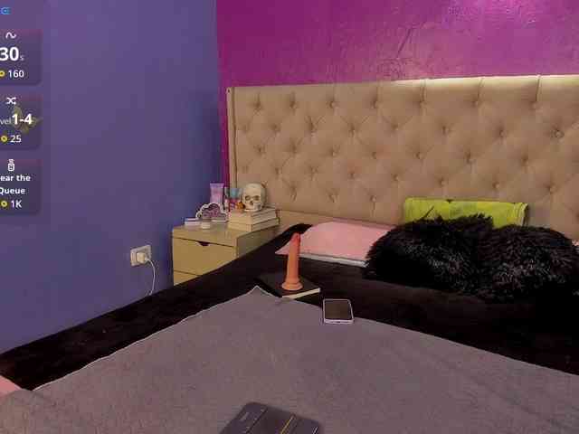 LittleCheerry webcam