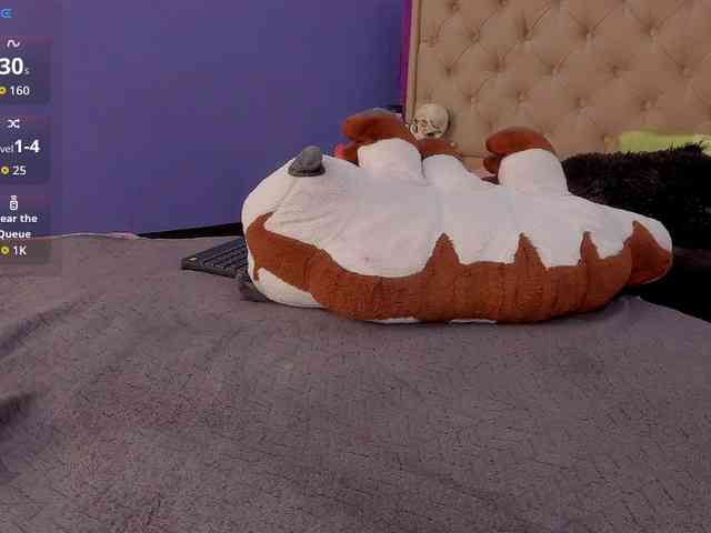 LittleCheerry webcam