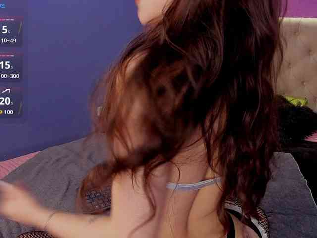 LittleCheerry webcam