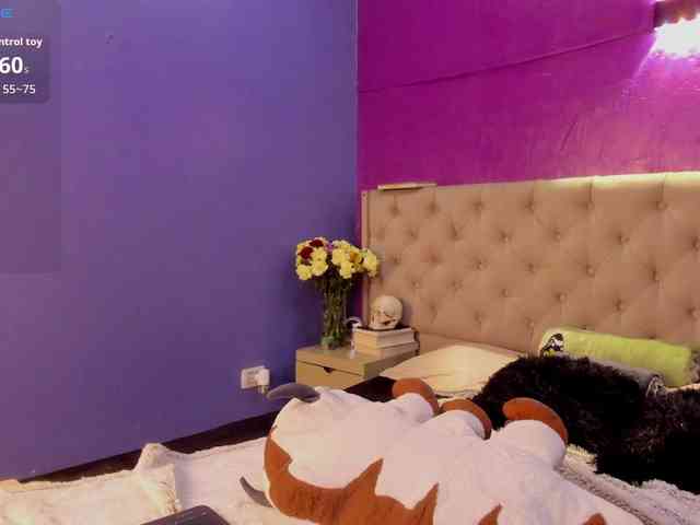 LittleCheerry webcam